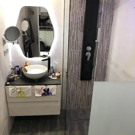 Agay Le Pti Bonheur 60m2 Rez De Jardin, En Bord De Saint-Raphaël