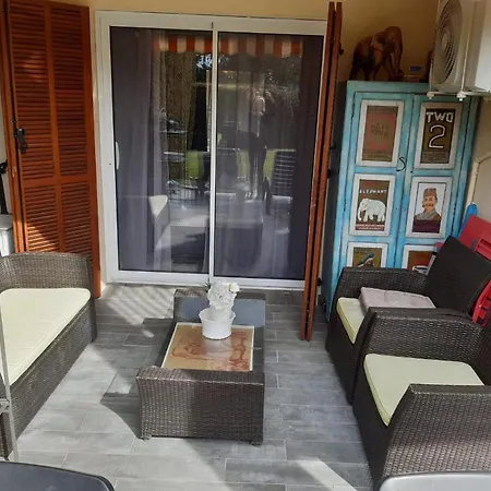 Agay Le Pti Bonheur 60m2 Rez De Jardin, En Bord De Saint-Raphaël