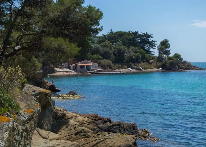 Agay Le Pti Bonheur 60m2 Rez De Jardin, En Bord De